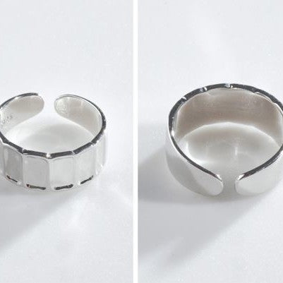 Clare Yugi II ring
